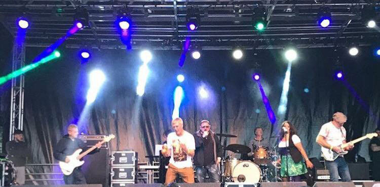 Happy Mondays Leopardstown Dublin Aug 2017